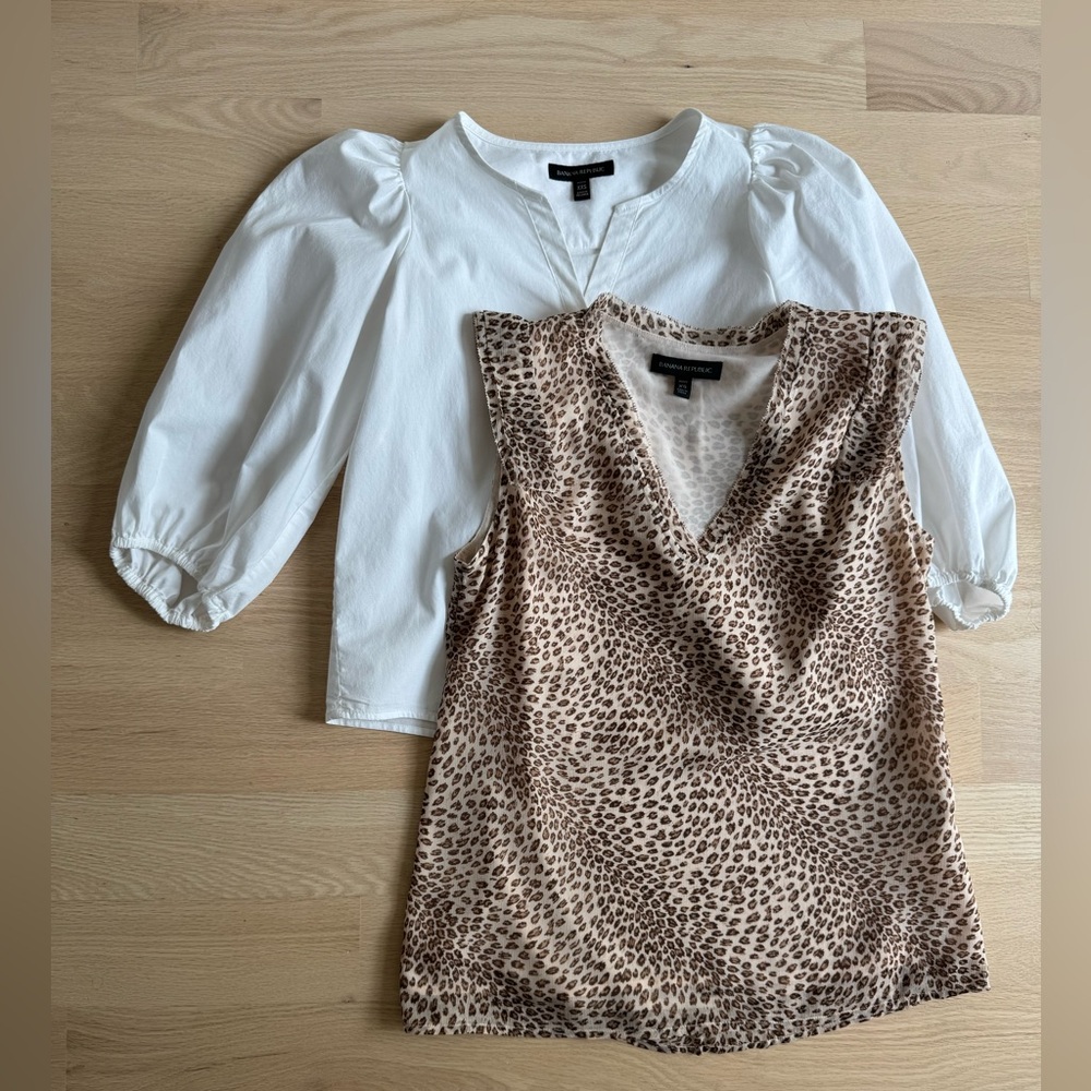 Bundle (2) Banana Republic Blouse Top Size Petite XXS/XS Office Work Career